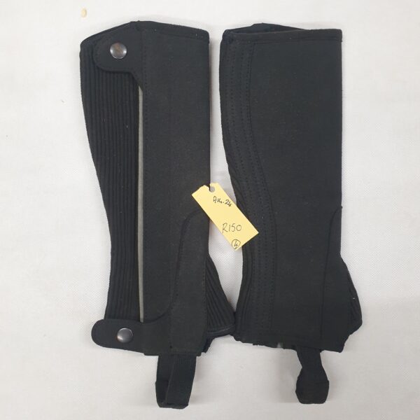 Chaps - Kiddies Size 4 (A14.24)